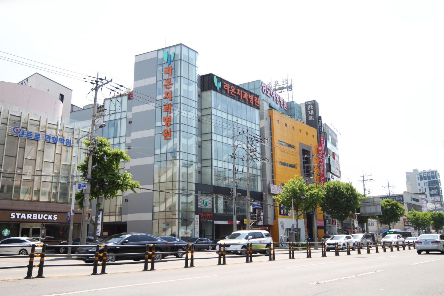 라온치과병원 상인점 시술실